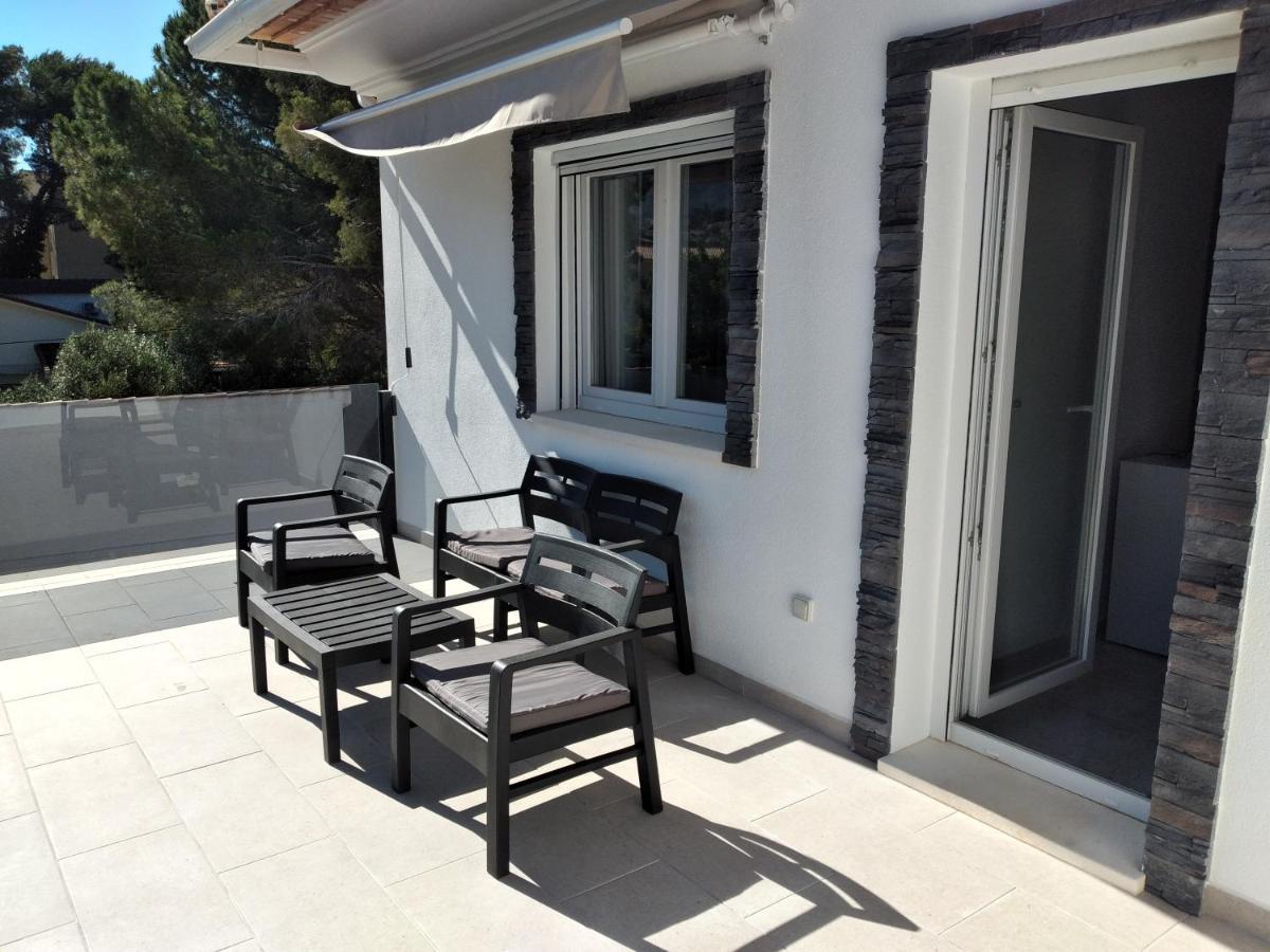 فندق Boutique Los Pinos دينايا المظهر الخارجي الصورة